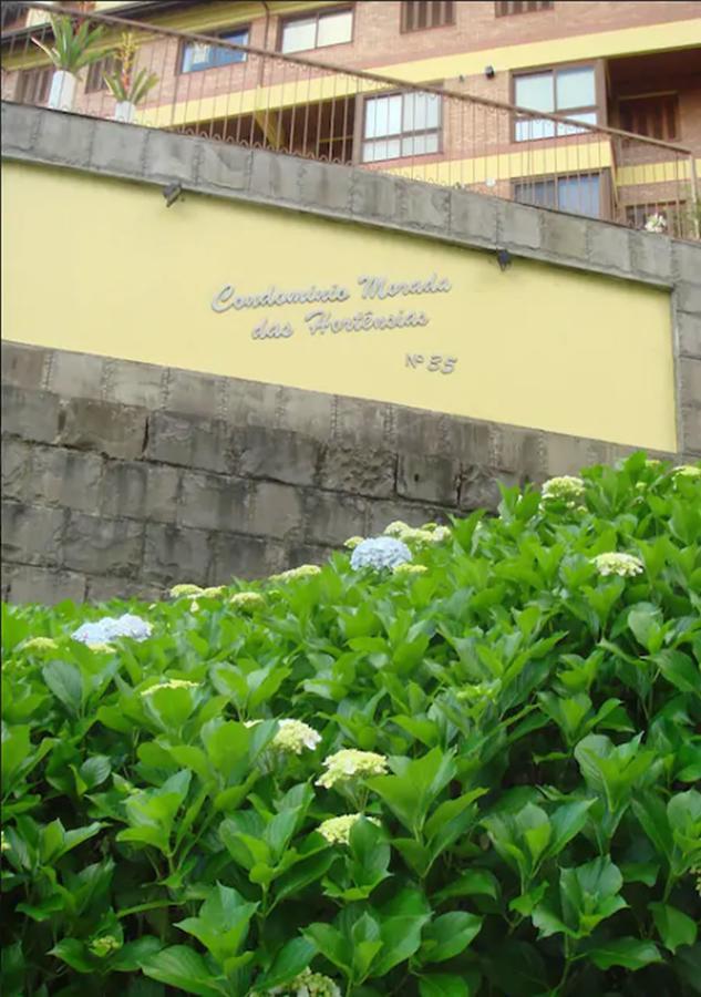 Belo Apartamento E Completo No Centro Com Vista Gramado Exterior photo